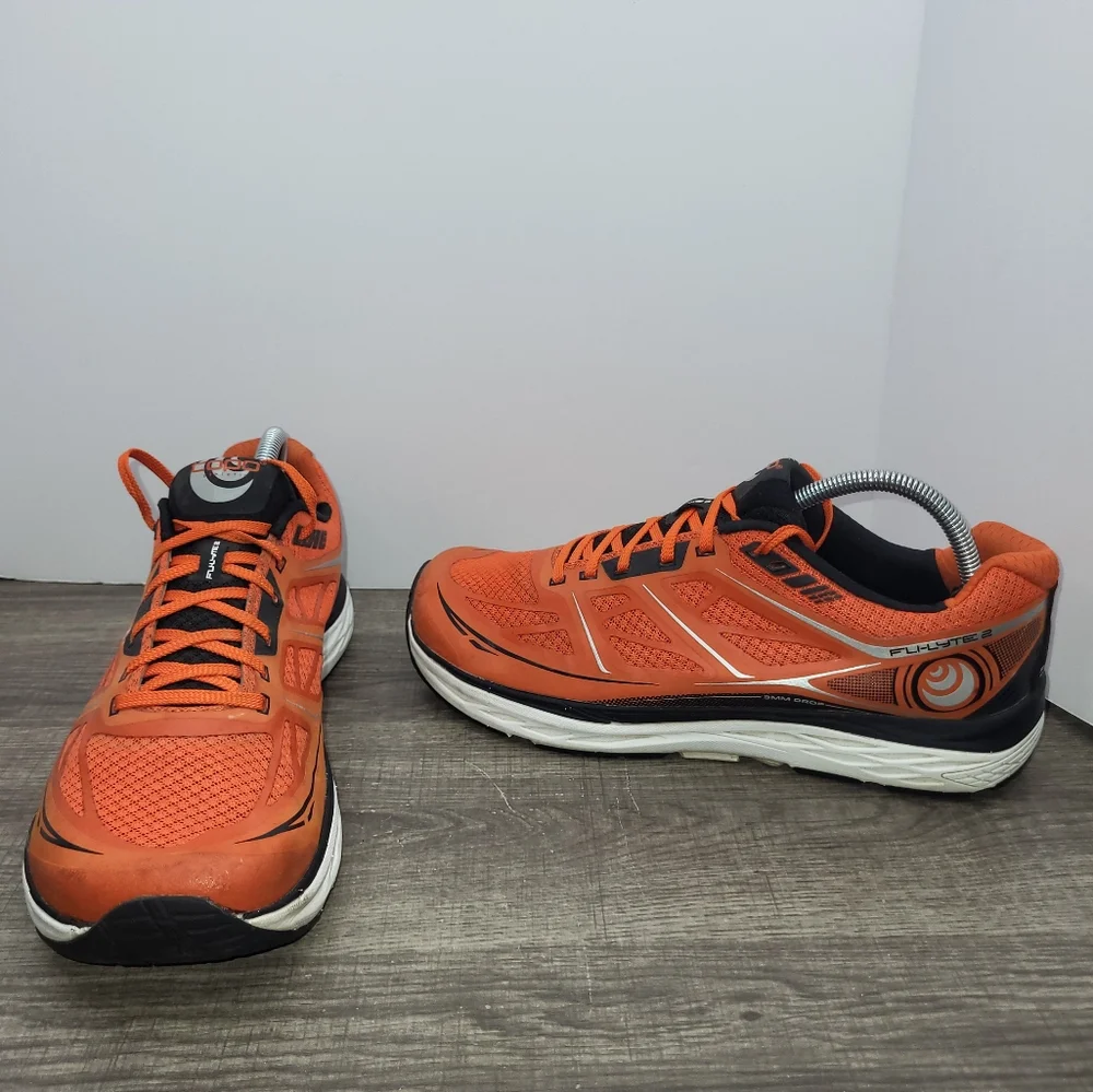 Topo Athletic Fli-Lyte 2 Orange/Black Running Shoes Men's Size 9.5